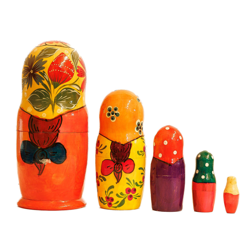 Set of 5 Russian Matryoshka Nesting Dolls