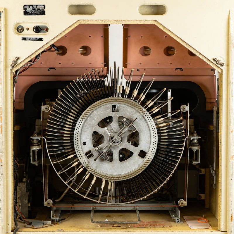 AMI Model H-120 Jukebox : Works, with Keys!