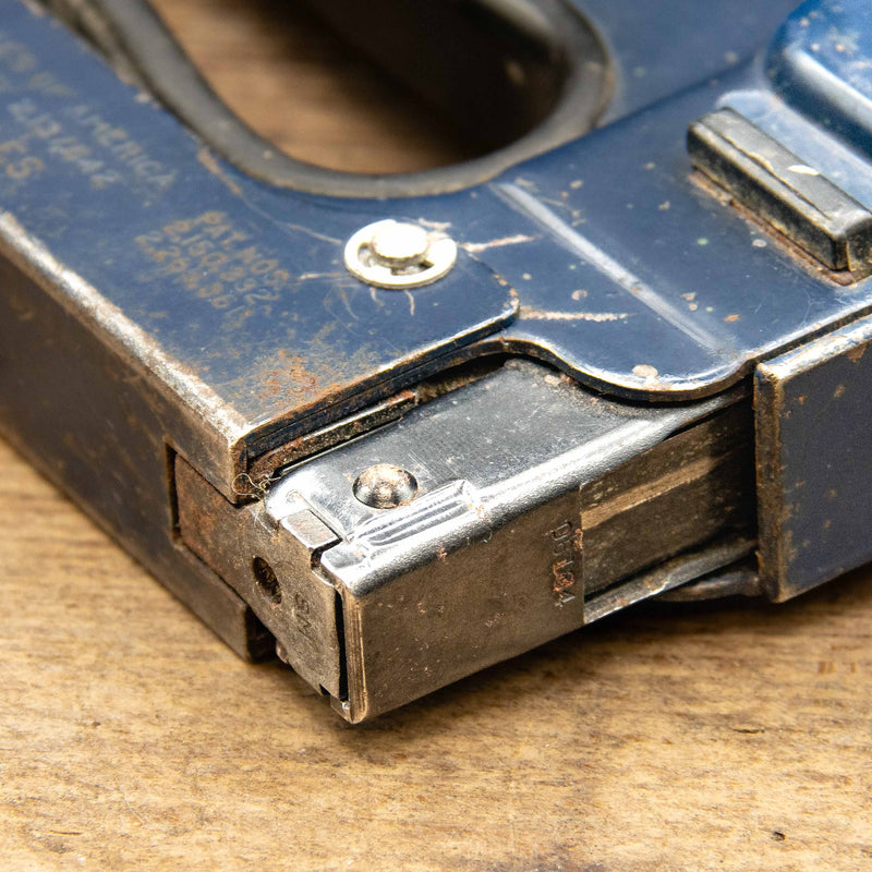 Markwell L4 Staple Gun in Original Box