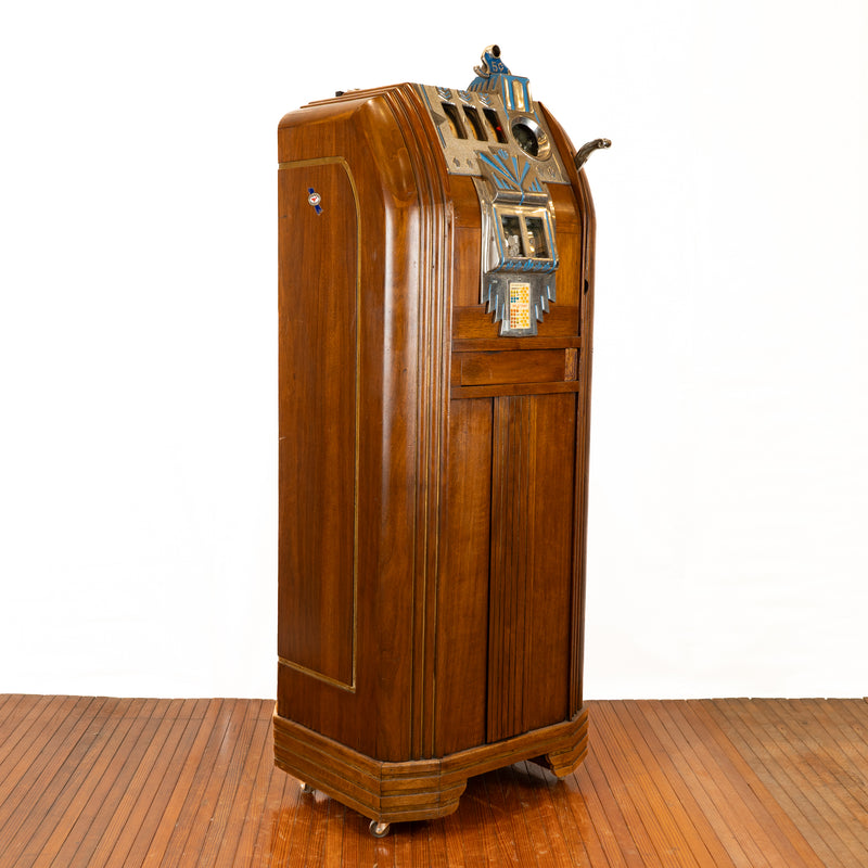 Pace Royal Comet 5¢ Console Slot Machine