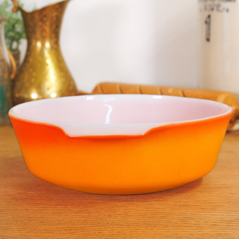 Anchor Hocking Fire King Orange Ombre 1.5 Quart Casserole