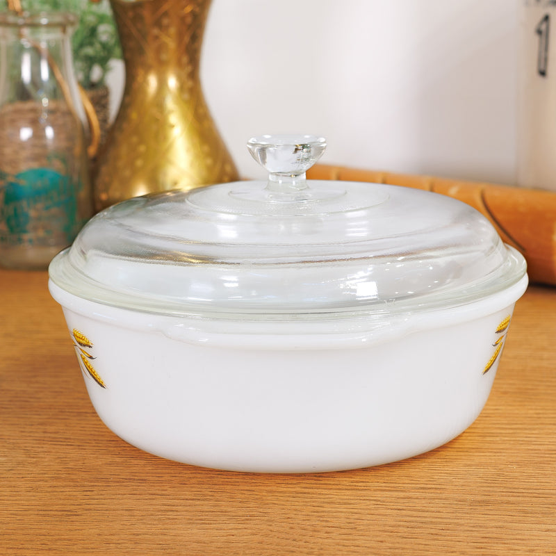 Fire King Wheat Pattern 1 1/2 Quart Round Casserole
