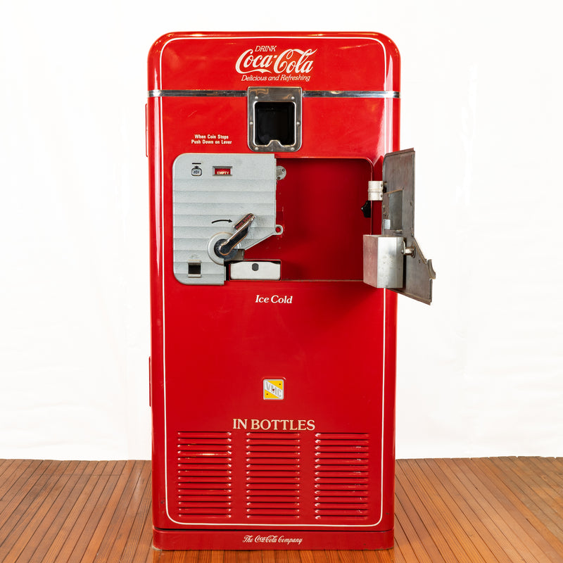 Coca Cola VMC-33 Vending Machine : Restored & Working!
