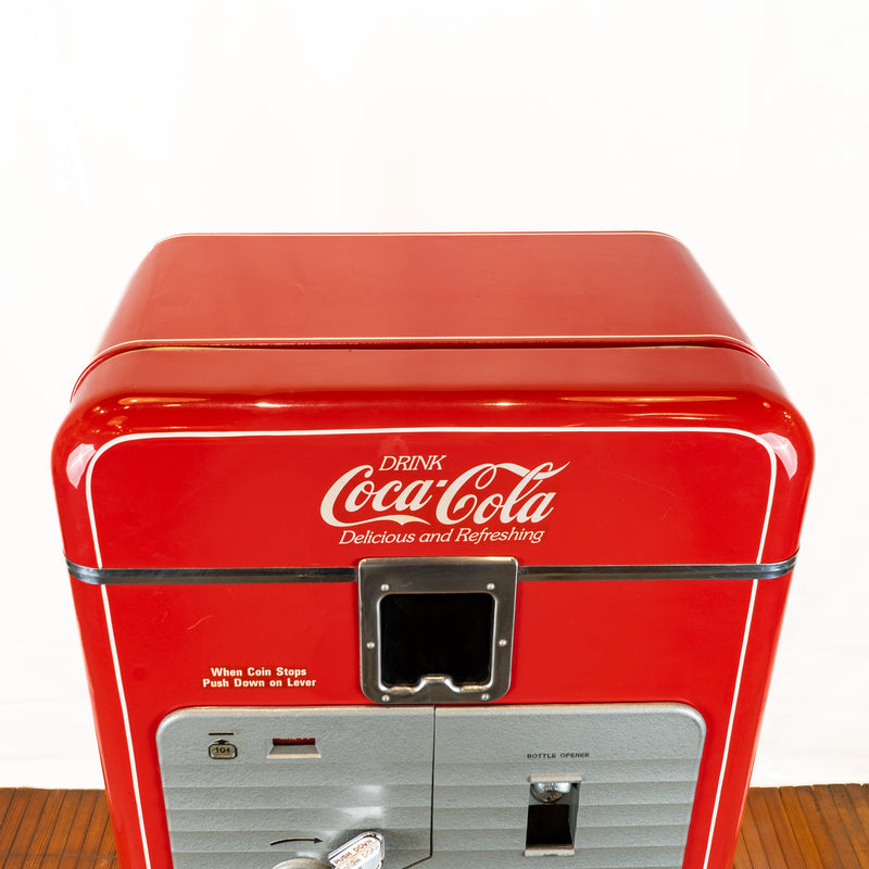 Coca Cola VMC-33 Vending Machine : Restored & Working!
