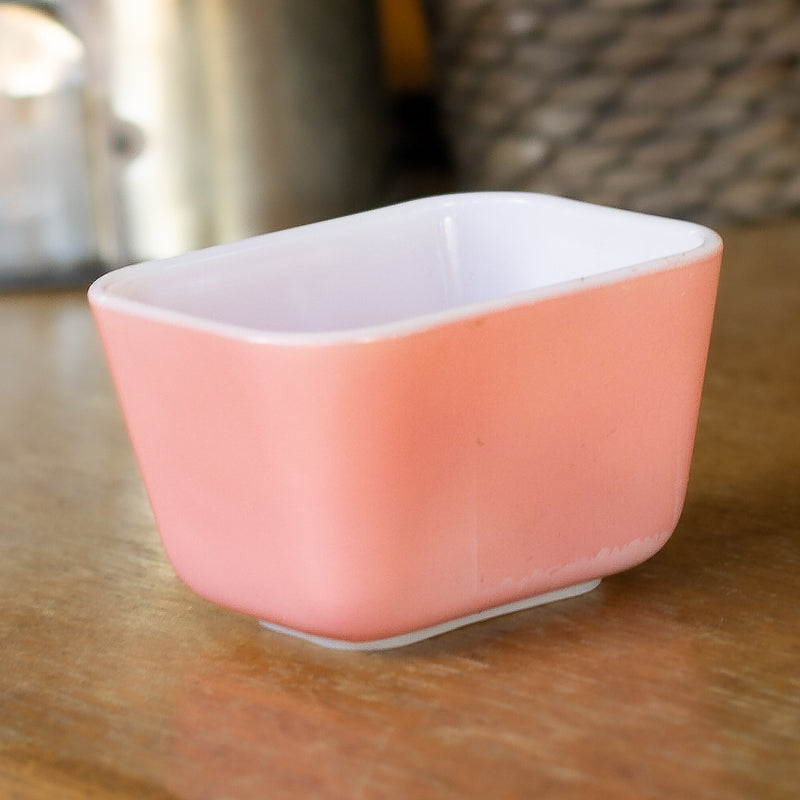 Pyrex 0501 Pink Refrigerator Dish Fridgie : No Lid