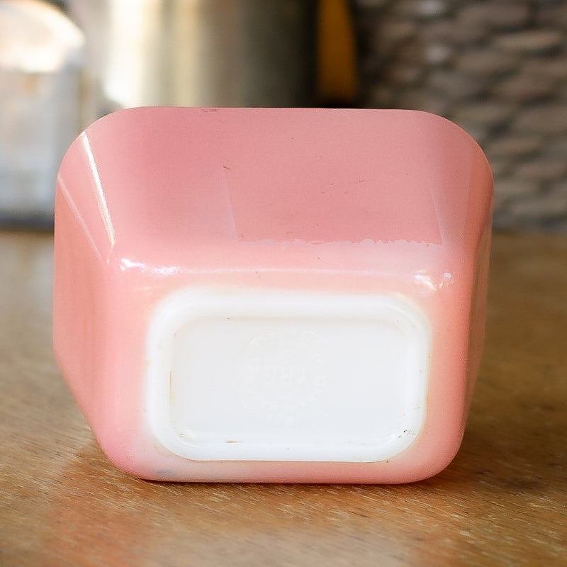 Pyrex 0501 Pink Refrigerator Dish Fridgie : No Lid