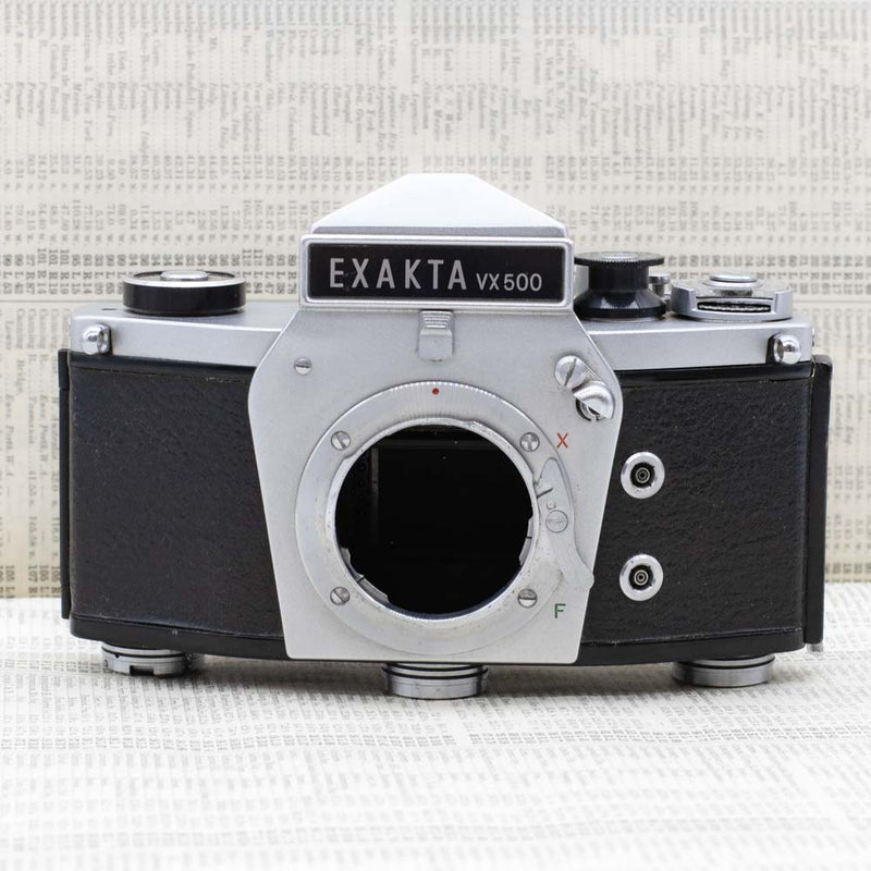 Exakta VX500 With Soligor 105mm F/2.8 Lens