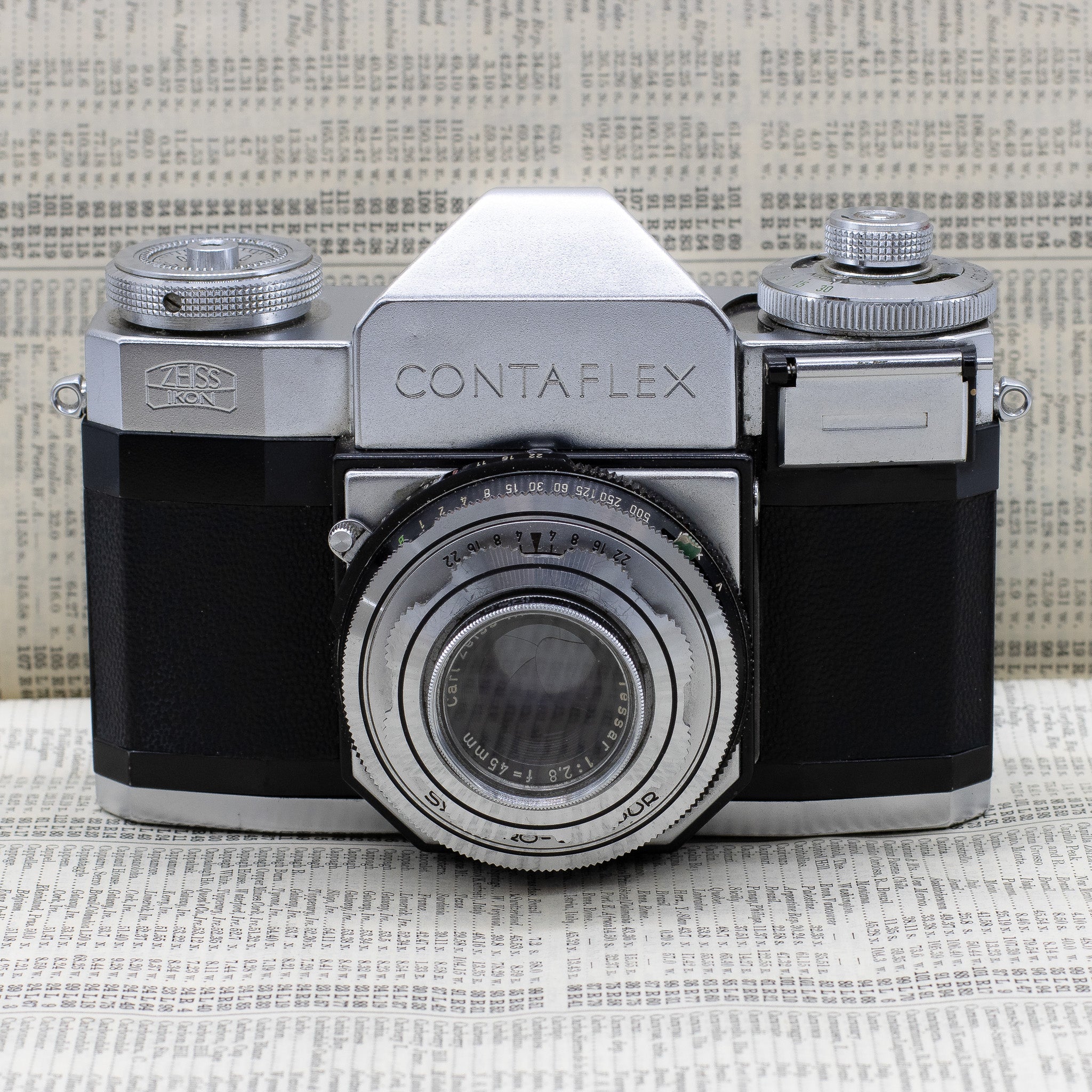 Zeiss Ikon Contaflex II with Case, Lens Hood & Filter – Everything