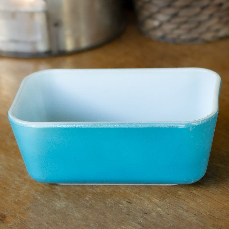 Pyrex 502 Blue Refrigerator Dish : No Lid