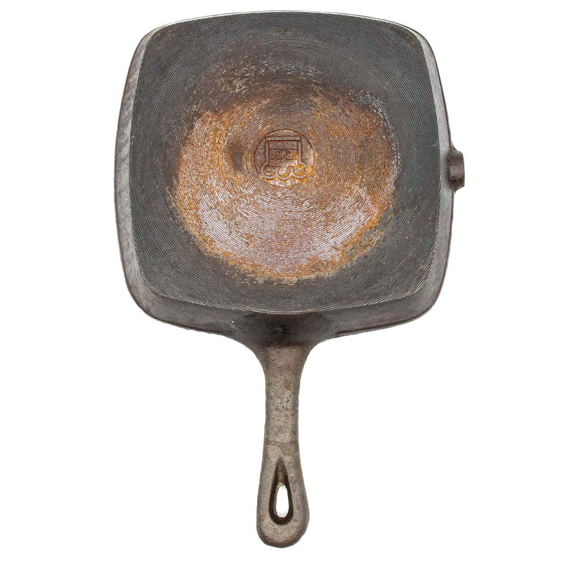 Levco 8" Cast Iron Square Grill Pan