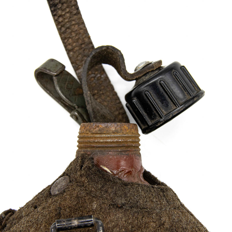 WWII German M31 Canteen