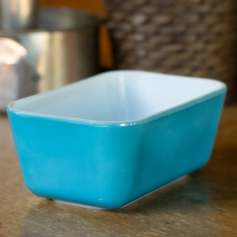 Pyrex 502 Blue Refrigerator Dish : No Lid