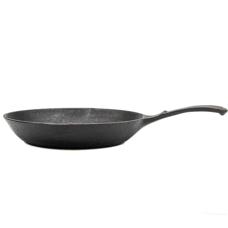 Wagner 9 Inch Cast Iron Chef Skillet