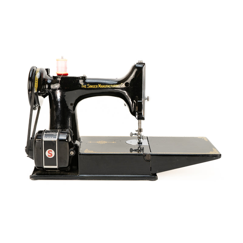 1951 Singer Featherweight 221K with Case