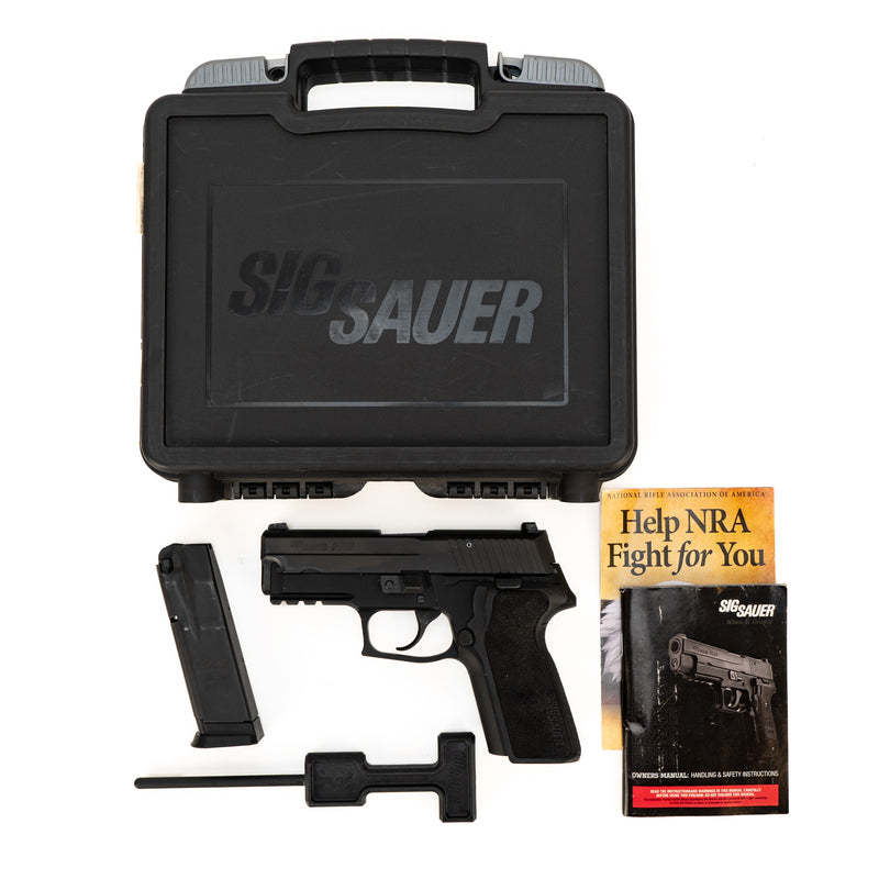 Sig Sauer P229R Semi-Automatic Pistol : .40 S&W