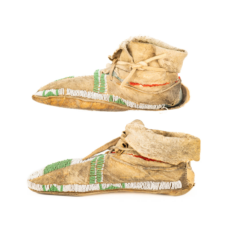 Early Sioux Plains Indian Beaded Moccasins : Circa 1870
