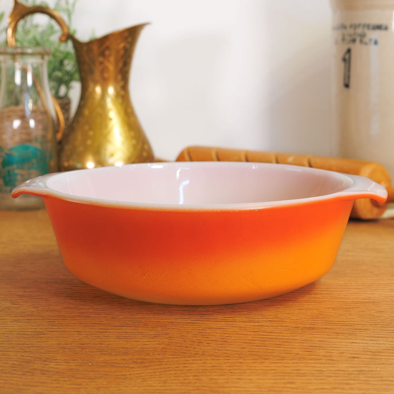 Anchor Hocking Fire King Orange Ombre 1.5 Quart Casserole