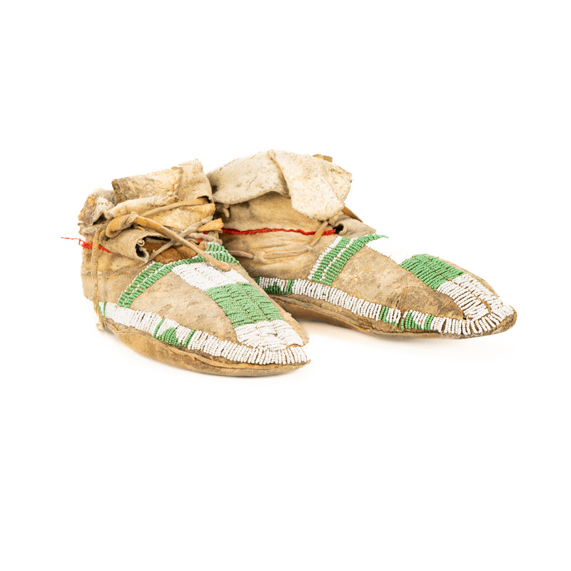 Early Sioux Plains Indian Beaded Moccasins : Circa 1870