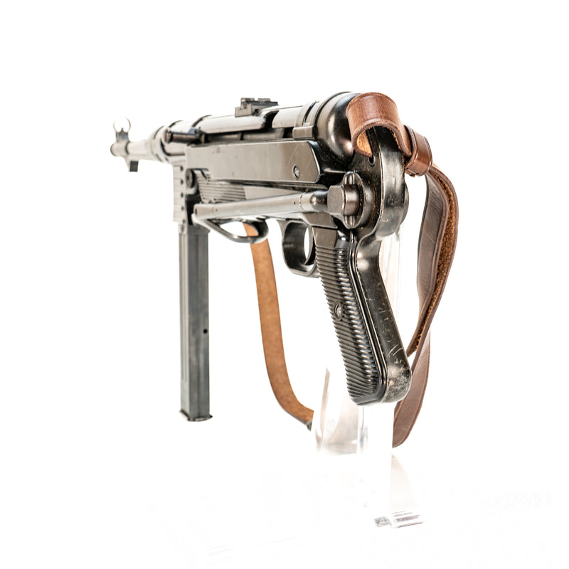 Marushin WWII German MP40 Plug Fire Cap Gun