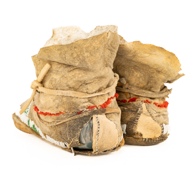 Early Sioux Plains Indian Beaded Moccasins : Circa 1870