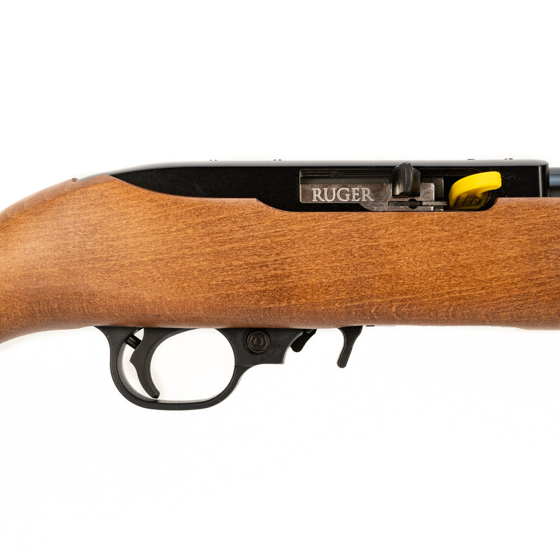 Ruger 10/22 Carbine Semi-Automatic Rifle : .22 LR
