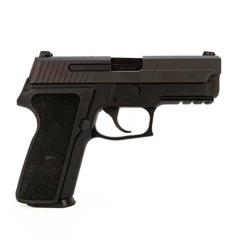 Sig Sauer P229R Semi-Automatic Pistol : .40 S&W