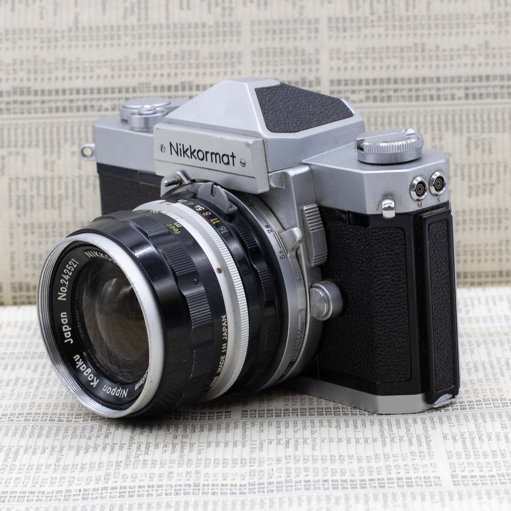 35mm Nikon FTN Nikomat Camera Auto Nikkormat Nikkor-S F2.8 Film