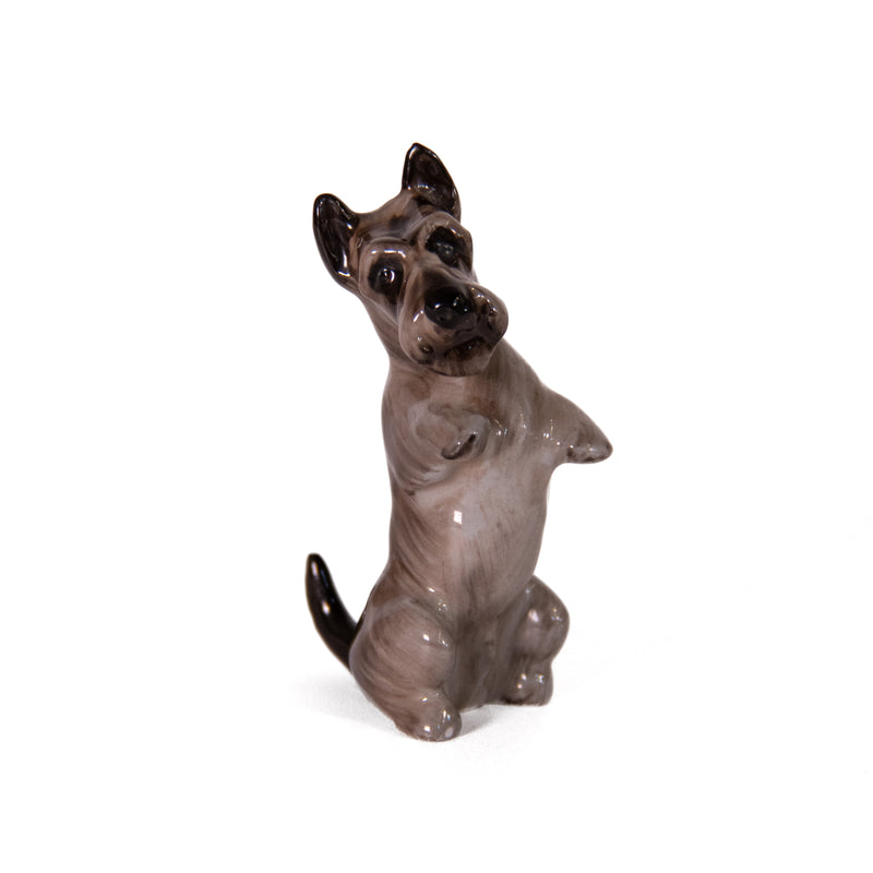 Royal Doulton Begging Scottish Terrier Figurine K10