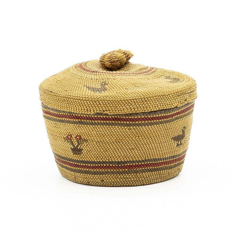 c.1900 Nuu-Chah-Nulth Finely Woven Basket