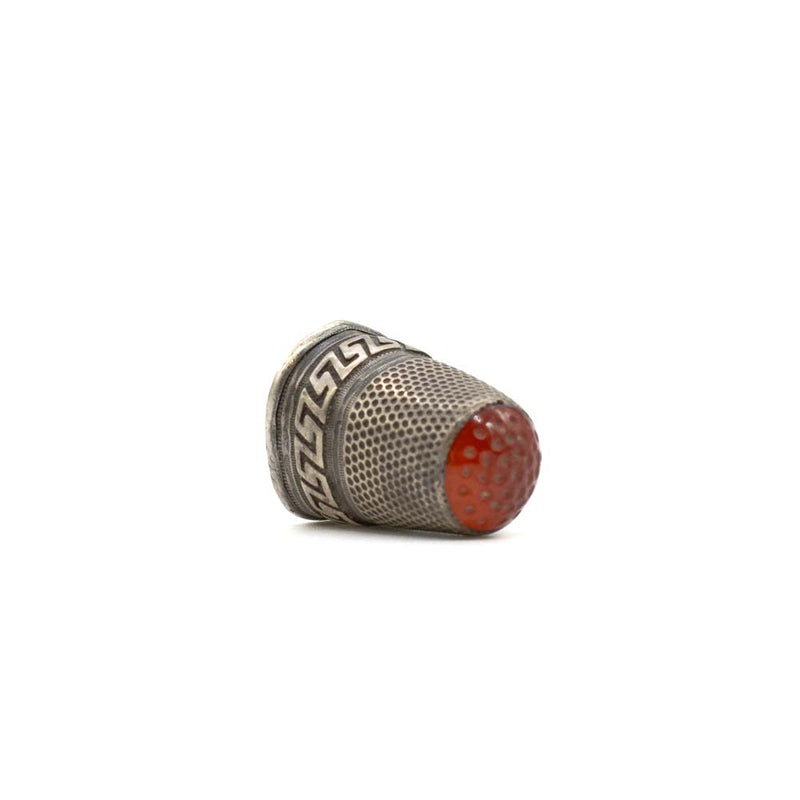 Thimble : 800 Silver & Red Agate