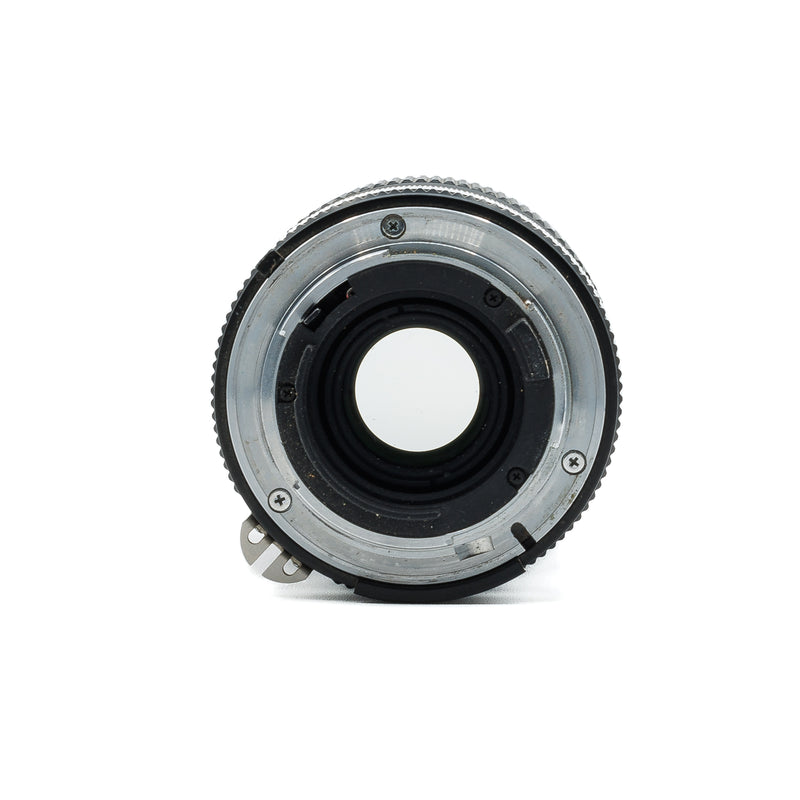Nikon Zoom-Nikkor 35-105mm f/3.5-4.5 AI Lens